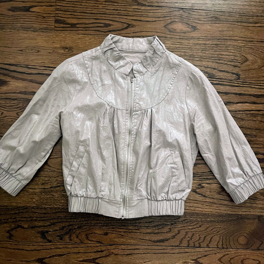 Y2K women’s cropped jacket with subtle metallic shimmer bomber style. Size small